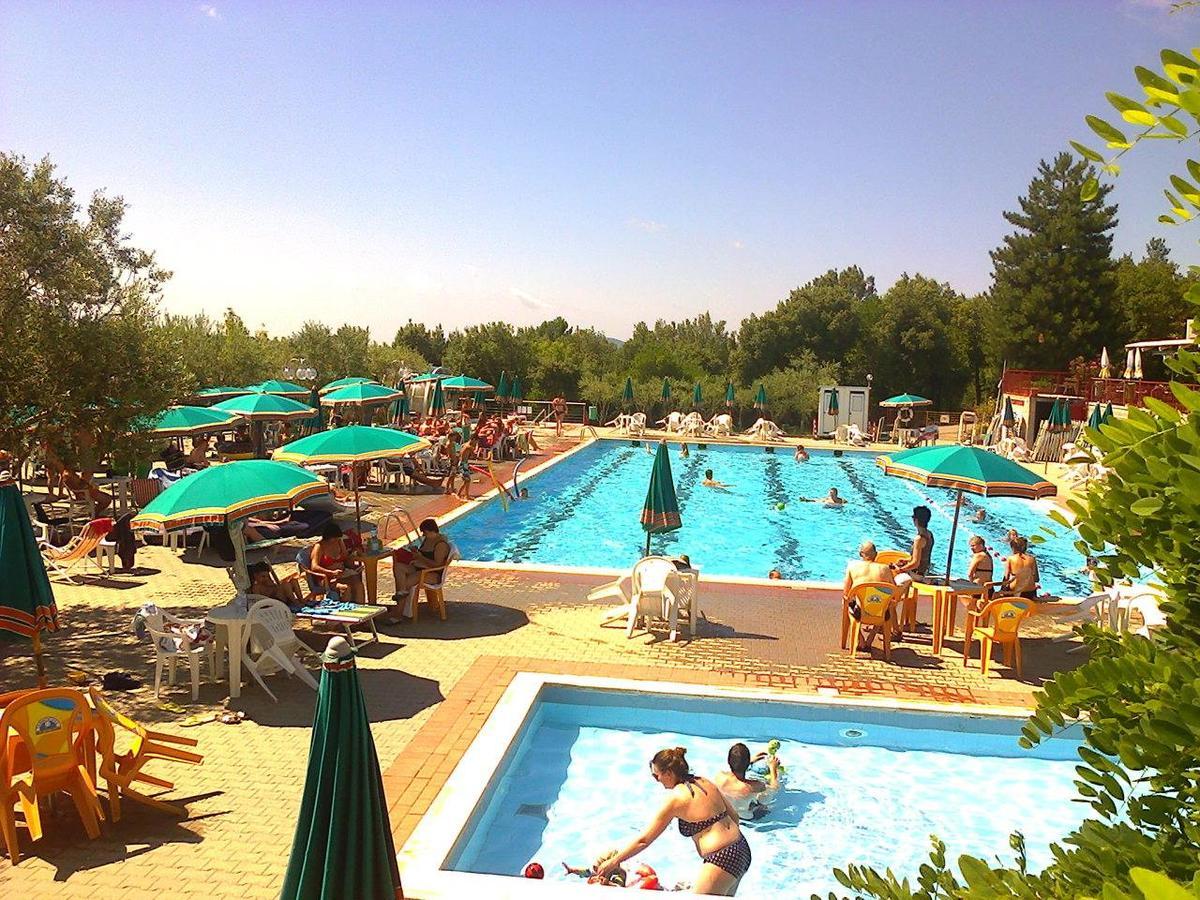 Camping Le Soline Casciano Di Murlo المظهر الخارجي الصورة